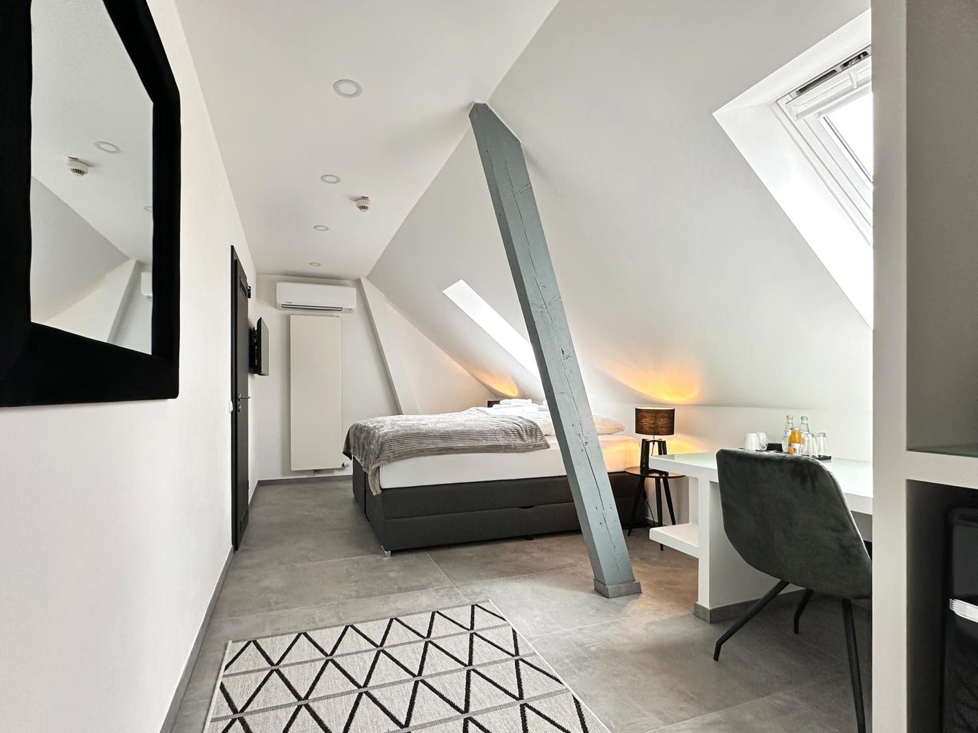 Si-View Doppelzimmer Siegen Zimmer 15 - Hotel Extérieur photo
