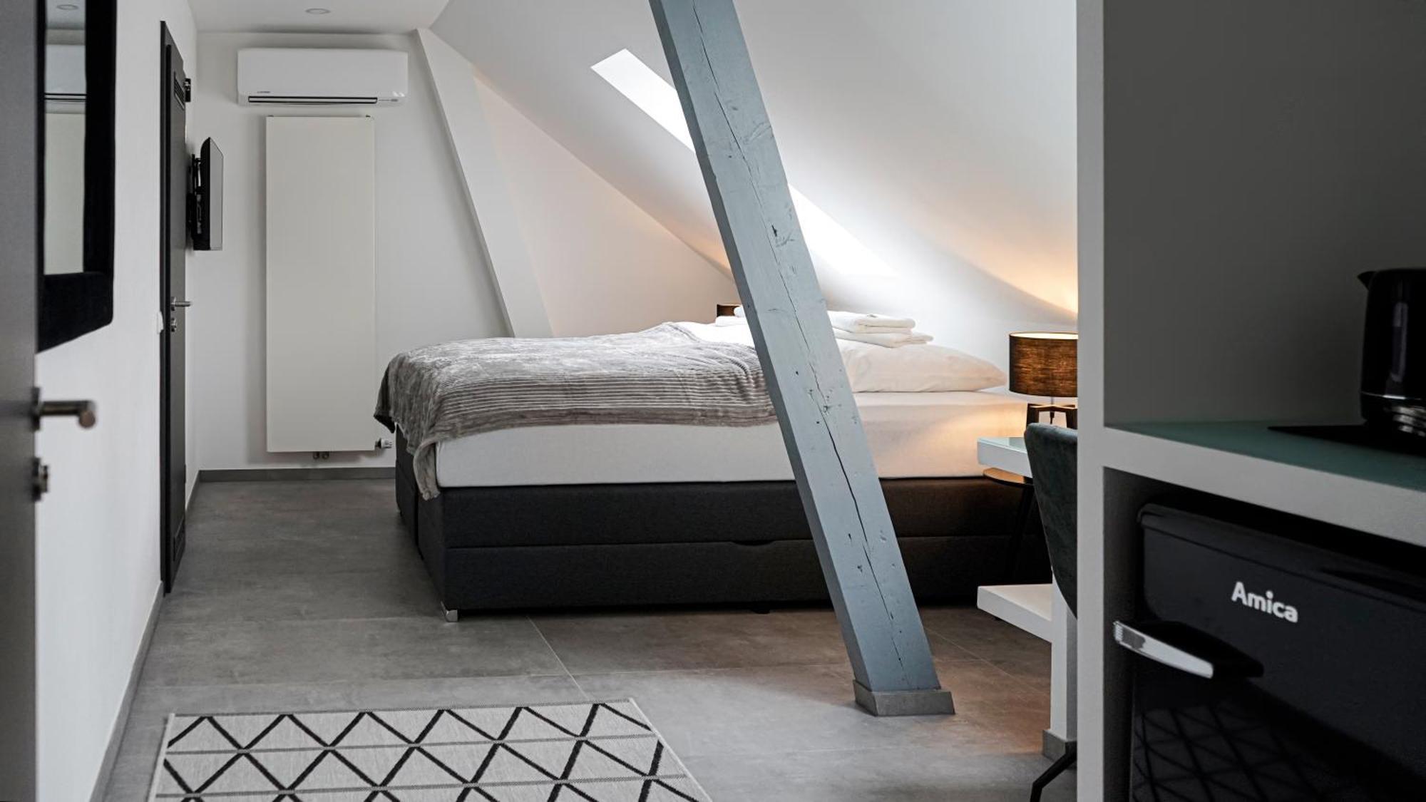 Si-View Doppelzimmer Siegen Zimmer 15 - Hotel Extérieur photo
